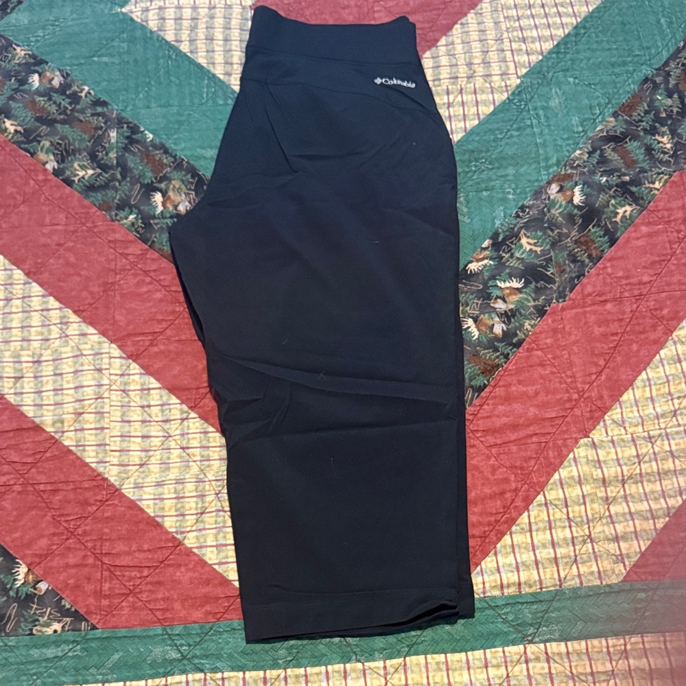 Columbia capris - Picture 3 of 3